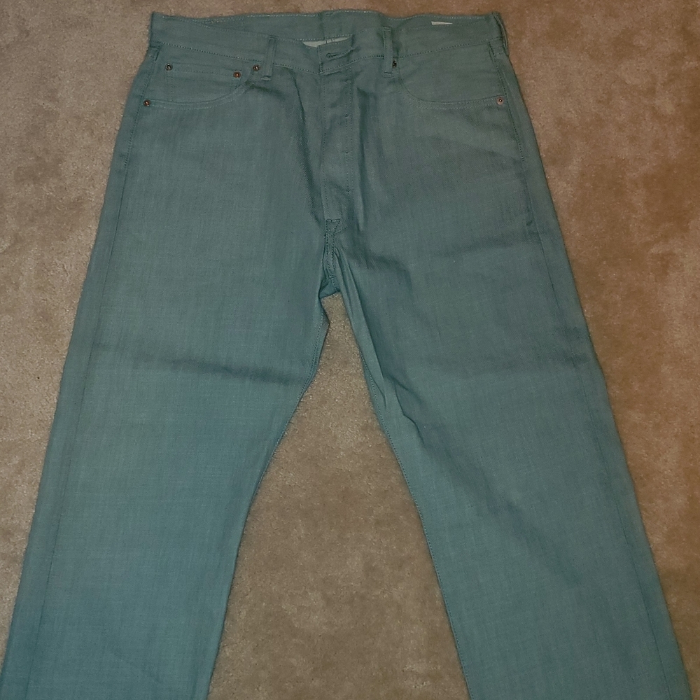 Men Levi Jeans